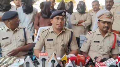 సిరిసిల్ల: నకిలీ ట్రక్ చిట్టీలు సృష్టించి ప్రభుత్వ ధాన్యాన్ని మళ్లించి రూ.91 లక్షల ప్రభుత్వ నిధుల దుర్వినియోగం:ఎస్పీ మహేష్ బి.గీతే