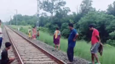 উদয়পুর: গর্জি এলাকায় রেলের ধাক্কায় মর্মান্তিকভাবে প্রাণ হারালো এক যুবক ঘটনায় চাঞ্চল্য এলাকায় তদন্তি পুলিশ