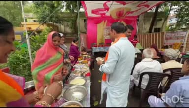 श्योपुर: कम तेल की थाली स्वस्थ भारत की खुशहाली कार्यक्रम आयोजित
प्रेरणा वृद्धाश्रम में भाजपा महिला मोर्चा की पहल