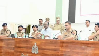 सिरसागंज: फिरोजाबाद में नीट-2026 पर पुलिस का कड़ा पहरा, एसएसपी ने संभाली कमान