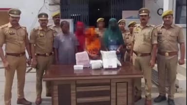 नवाबगंज: बाराबंकी शहर में देह व्यापार और नशे के कारोबार का भंडाफोड़, 3 महिलाओं समेत 4 गिरफ्तार, 59 कोडीन सिरप बरामद