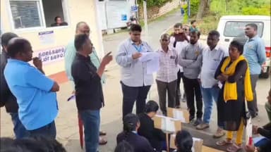 குன்னூர்: குன்னூர் லாலி அரசு மருத்துவமனையில் பணிபுரியும் ஒப்பந்த பணியாளர்கள் போராட்டம் நிறைவு