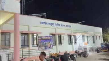 जळगाव: चाकूचा धाक दाखवून ट्रक चालकाला लुटणारी टोळी जेरबंद: जळगाव तालुका पोलिसांची कारवाई