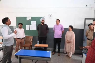 बिलासपुर सदर: राहुल कुमार ने बताया कि सभी परीक्षा केंद्रों पर ड्यूटी मजिस्ट्रेट तैनात किए गए हैं, पर्याप्त पुलिस बल भी रहेगा