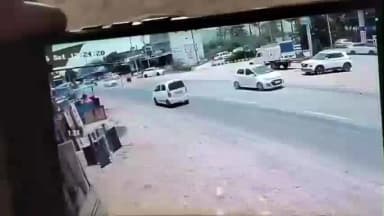 ભિલોડા: ભિલોડા ખાતે મણીબા પેટ્રોલ પંપ સામે ગંભીર ટ્રિપલ અકસ્માત સર્જાતા બે યુવકોના કરુણ મોત નિપજ્યા