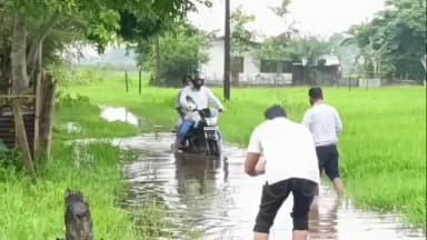 তিনিচুকীয়া: জৰিগুৰি-হেঙালগুৰিত ৰাইজৰ বছৰ বছৰ ধৰি সম্পূৰ্ণ নোহোৱা এটা পথ চৰকাৰক নিৰ্মাণৰ দাবী