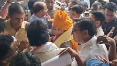 चूरू: रेल मंत्री अश्विनी वैष्णव चूरू रेलवे स्टेशन पहुंचे, तारानगर-सरदारशहर रेल विस्तार की मांग पर मिला सर्वे का आश्वासन