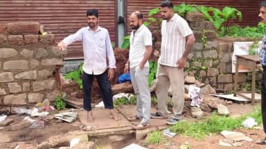 ಮಂಗಳೂರು: ಪಾಲಿಕೆಯಿಂದ ದೌರ್ಜನ್ಯಕ್ಕೊಳಗಾದ ಪಡೀಲ್ ನ ಅಂಗವಿಕಲ ಬೀದಿಬದಿ ವ್ಯಾಪಾರಿಗಳನ್ನು ಭೇಟಿ ಮಾಡಿ ಧೈರ್ಯ ತುಂಬಿದ ಸಿಪಿಐಎಂ, ಡಿವೈಎಫ್ಐ ಮುಖಂಡರ ನಿಯೋಗ
