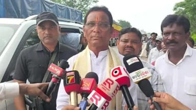 ବାଙ୍ଗିରିପୋଷି: କୁଳିଅଣା ଥାନା NH 18 କାମତା ଛକରେ ରାସ୍ତାରୋକ; ଘଟଣା ସ୍ଥଳରେ ମୟୂରଭଞ୍ଜ ସାଂସଦ ନବ ଚରଣ ମାଝି; ଦୋଷୀଙ୍କ ବିରୋଧରେ ହେବ କାର୍ଯ୍ୟାନୁଷ୍ଠାନ