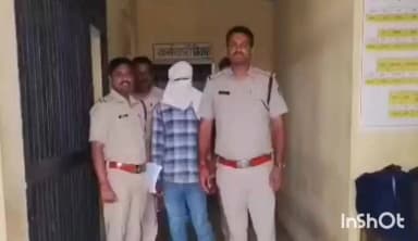 गुना: उमरी पाटई रोड पर ₹55 लाख 1 कुंटल 6 किलो अवैध डोडा चुरा के साथ राजस्थान का तस्कर गिरफ्तार, 7 बोरे भरी कार जप्त