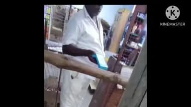 கரூர்: மூல காட்டனுர் டாஸ்மாக் கடையில் பாட்டிலுக்கு கூடுதலாக பத்து ரூபாய் வசூல் மது பிரியர் வீடியோ எடுத்ததால் பரபரப்பு