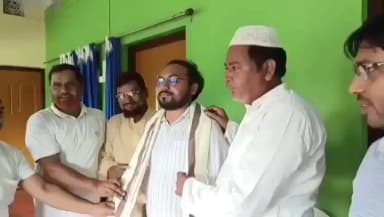 किशनगंज: कोचाधामन प्रखंड के तकमील अहमद ने बीएससी परीक्षा में हासिल की सफलता क्षेत्र में खुशी की लहर