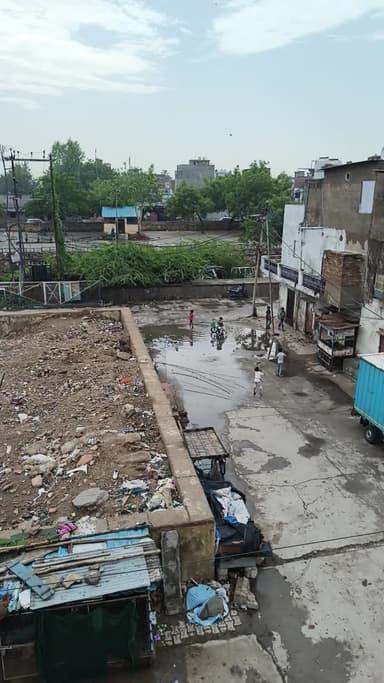 bombay vojna J.K.NAGAR..ke halat.. very bed..😷😷.