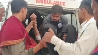 टीकमगढ़: कर्मासन: अज्ञात कारण के चलते युवक ने किया सल्फास का सेवन: हालत बिगड़ने पर, जिला अस्पताल से झांसी मेडिकल कॉलेज रेफर