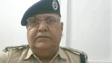 सेवढ़ा: ग्राम रसूलपुरा पारिवारिक विवाद के चलते अपनी ही बंदूक से खुद को गोली मार कर कि है आत्महत्या एसडीओपी अजय चानना