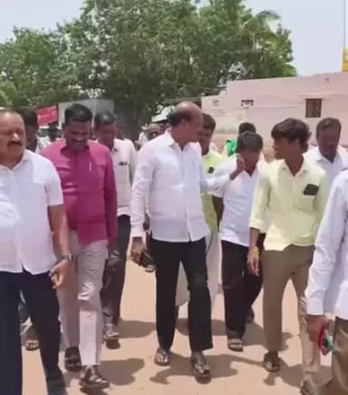 ಹಗರಿಬೊಮ್ಮನಹಳ್ಳಿ: ಉಲುವತ್ತಿ ಮತ್ತು ಕೆಚ್ಚಿನ ಬಂಡಿ ಗ್ರಾಮದಲ್ಲಿ ರಸ್ತೆ ಕಾಮಗಾರಿಗೆ ಚಾಲನೆ ನೀಡಿದ ಶಾಸಕ ಕೆ. ನೇಮಿರಾಜ್ ನಾಯ್ಕ್