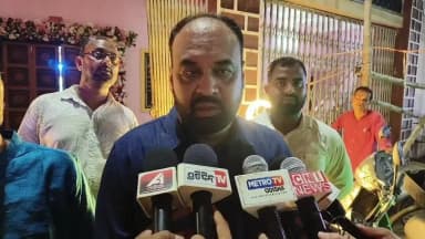ଭଦ୍ରକ ଗ୍ରାମାଞ୍ଚଳ: ବିଶ୍ୱ ସଂଗୀତ ଦିବସ ଅବସରରେ ଭଦ୍ରକ ରେ ଉତ୍କଳ ମ୍ୟୁଜ଼ିକ ପ୍ରତିଷ୍ଠାନ ପକ୍ଷରୁ ଆୟୋଜିତ କାର୍ଯ୍ୟକ୍ରମ ରେ ଯୋଗଦେଲେ ଭଦ୍ରକ ବିଧାୟକ