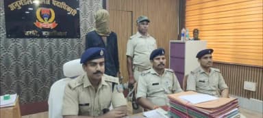 बरकट्ठा: ब्राउन शुगर के साथ बरकट्ठा का युवक गिरफ्तार, 11400 रुपये भी बरामद