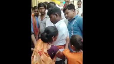 गढ़वा: गढ़वा कचहरी में पति-पत्नी के बीच हाई वोल्टेज ड्रामा, पति के हाथ-पैर और कमर बांधने का वीडियो वायरल