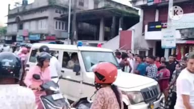 পশ্চিম যোৰহাট: নগৰৰ মাজমজিয়াত ৰিক্সা চালকক প্ৰহাৰ কৰা এজনক থানালৈ নিয়ে আৰক্ষীয়ে