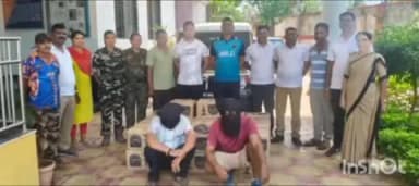 सालेकसा: पोलिसांची धडक कारवाई सात लाख 40 हजाराच्या अवैध देशी दारूचा साठा जप्त गिरोला ते तिरखेडी मार्गावरील घटना