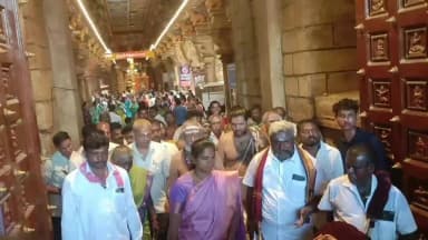 பேரூர்: பேரூர் பட்டீசுவரர் கோவிலில் சித்திரைமேழி ஆனி உற்சவ நாற்று நடவு விழா நடைப்பெற்றது.