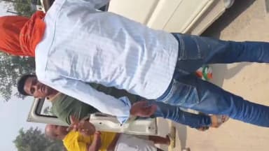 संदेश: संदेश में स्कॉर्पियो से खींचकर दिनदहाड़े बालू माफियाओं ने की पिटाई, दबंगों की गुंडागर्दी का लाइव वीडियो हुआ वायरल