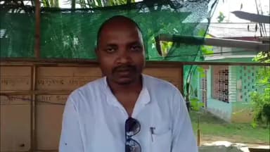 সোণাৰি: টিয়ক চাহ বাগিচাৰ ঘটনাৰ সন্দৰ্ভত শ্ৰম বিষয়াক স্মাৰক পত্ৰ প্ৰদান, সোণাৰিত জনালে আইছাৰ সভাপতিয়ে