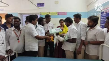 நாட்றாம்பள்ளி: அரசு மருத்துவமனையில் தமிழக முதல்வர் ஜோசப்விஜயின் பிறந்தநாளை முன்னிட்டு குழந்தைகளுக்கு பெட்டகம் வழங்கிய மாவட்ட செயலாளர்