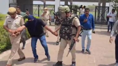 झालरापाटन: झालावाड़ खुल संकुल में 5 आतंकवादियों ने कई बच्चों को बनाया बंधक, प्रशासन ने सुरक्षा व्यवस्था परखने के लिए किया निरीक्षण