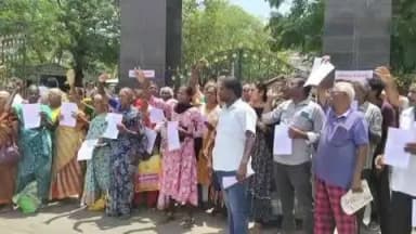 நாமக்கல்: சீட் நடத்தி மோசடியில் ஈடுபட்ட நபர்களை கைது செய்ய கோரி பாதிக்கப்பட்ட பொதுமக்கள் ஆர்ப்பாட்டத்தில் ஈடுபட்டனர்