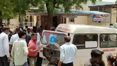 पिंडवाड़ा: भीमाना के पास कार और लूना की टक्कर में लूना पर सवार दो की मौत, कार में सवार तीन घायल