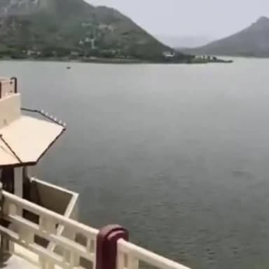 अलवर: अलवर में रामसर साइट पर होटल की सील खुलवाने के लिए साढ़े सोलह लाख रुपए की वसूली के आरोप में आयोग अध्यक्ष सस्पेंड