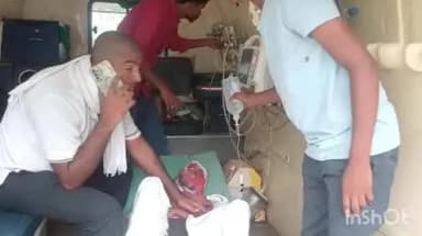 कटोरिया: राधानगर के एक निजि आवासीय स्कुल के बाथरूम में लहुलुहान हालत में छात्र के मिलने से फैली सनसनी।