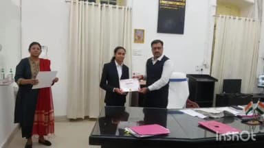 औरंगाबाद: प्रधान जिला जज ने विभिन्न विधि महाविद्यालयों से इंटर्नशिप करने आए छात्र-छात्राओं को प्रशस्ति पत्र दिया