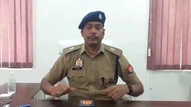 कन्नौज: कचाटीपुर गांव में बच्ची की सड़क हादसे में मौत के मामले में अपर पुलिस अधीक्षक ने अपने कार्यालय में साझा की जानकारी