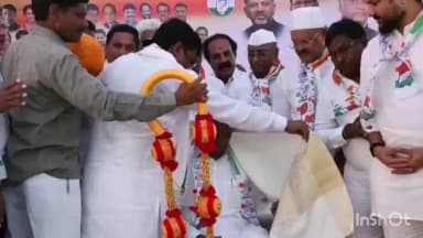 ಕಲಬುರಗಿ: ಜಿಲ್ಲಾ ಕಾಂಗ್ರೆಸ್ ವತಿಯಿಂದ ನಗರದಲ್ಲಿ ನೂತನ ಎಂಎಲ್ ಸಿ ಕಮಕನೂರ ಗೆ ಸನ್ಮಾನ ಸಮಾರಂಭ