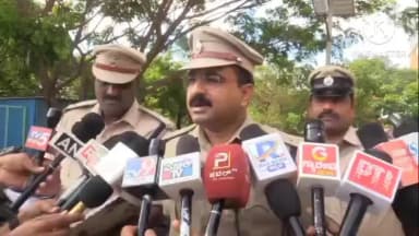 ಬಸವನ ಬಾಗೇವಾಡಿ: ನಗರದಲ್ಲಿ ಕೊಲೆ ಆರೋಪಿ ಕಾಲಿಗೆ ಪೊಲೀಸರು ಫೈರಿಂಗ್ ಮಾಧ್ಯಮಕ್ಕೆ ಮಾಹಿತಿ ಬಿಚ್ಚಿಟ್ಟ ಎಸ್ಪಿ ಲಕ್ಷ್ಮಣ್ ನಿಂಬರಗಿ