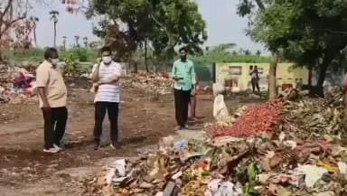 నరసాపురం: పట్టణంలో పారిశుద్ధ్య నిర్వహణపై మున్సిపల్ రీజినల్ డైరెక్టర్ నాగ నరసింహరావు విస్తృత పర్యటన