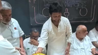 करनाल: मंगल सेन ऑडिटोरियम में जिला कांग्रेस कमेटी द्वारा नीट परीक्षा पेपर लीक मामले में की गई प्रेस कॉन्फ्रेंस