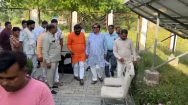 तिर्वा: फकीरेपुर्वा का सोलर प्लांट पूरी तरह चालू, सभी घरों तक पहुंच रही बिजली: कैलाश राजपूत