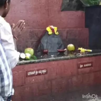 ಮೂಡಿಗೆರೆ: ಮಲೆನಾಡಲ್ಲಿ ಮಳೆ ಕೈಕೊಟ್ಟ ಹಿನ್ನೆಲೆ ಆಲೆಖಾನ್ ಬಬ್ಬು ಸ್ವಾಮಿಗೆ ವಿಶೇಷ ಪೂಜೆ ಸಲ್ಲಿಸಿದ ಜನ.!