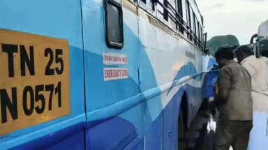 கலசபாக்கம்: அரசு பேருந்து நேருக்கு நேர் மோதி விபத்து 25 பேர் படுகாயம்
