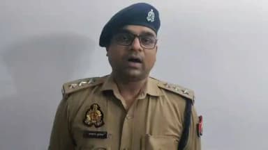दिनांक 22.06.2026 को थाना बक्सा क्षेत्रान्तर्गत आपस में कहासुनी में हुई मारपीट में घायल सुमित सिंह की उपचार के दौरान मृत्यु हो गई। प्रकरण में अभियोग पंजीकृत कर नामजद अभियुक्तों को हिरासत में लेकर अग्रिम विधिक कार्यवाही की जा रही है। उक्त के संबन्ध में #co_sadar की बाइट- https://t.co/EMBk1oryMU