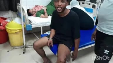 हाथरस: सदर के सियल खेड़ा पर बच्चों के विवाद में दबंगों ने युवक को तेजधार हथियार से मारपीट कर किया घायल, हुआ मेडिकल