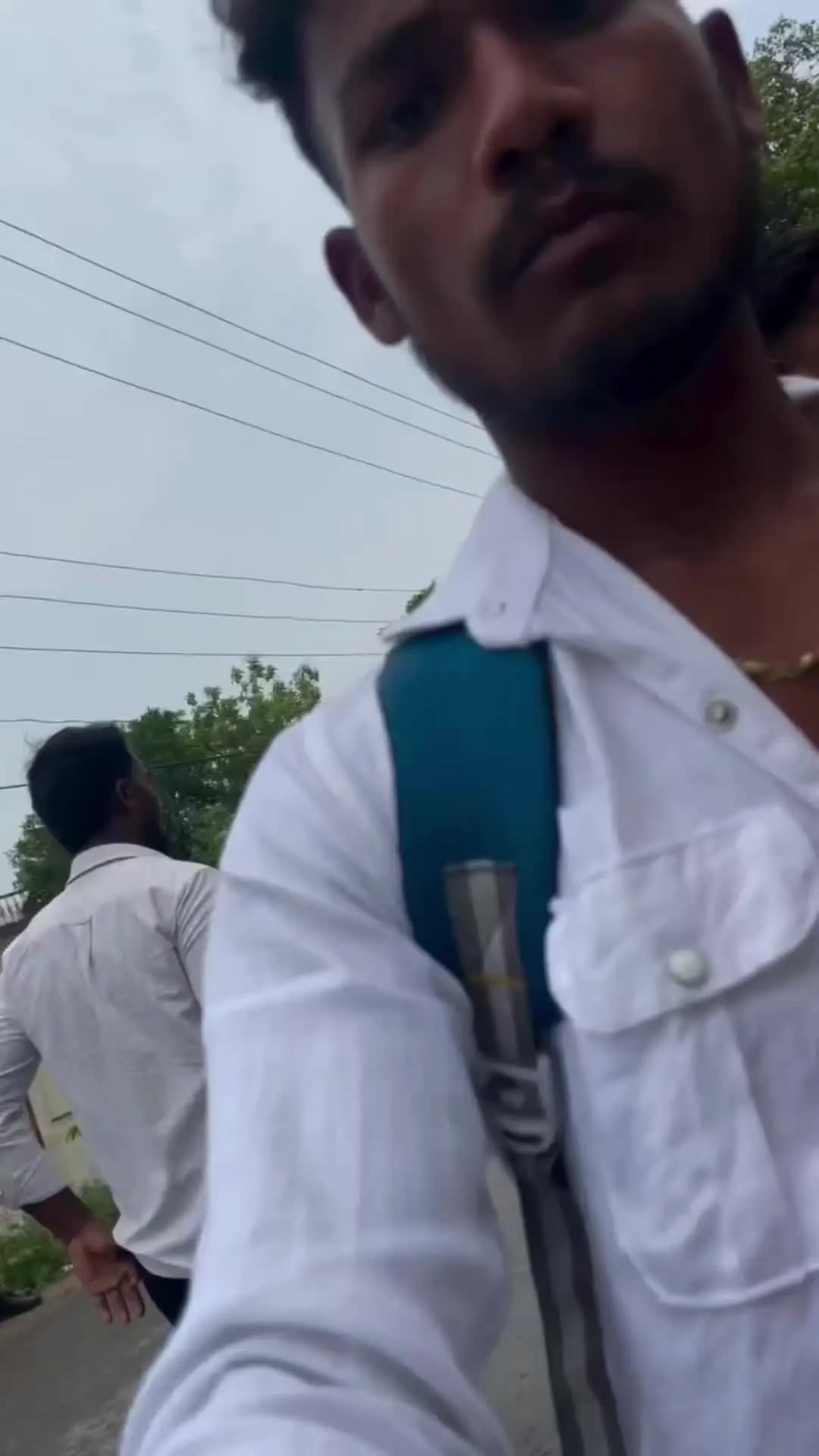 Savdhan rahe bhai log
apane he ghar me