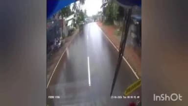 കോഴിക്കോട്: ബസ് ഓട്ടോയിലിടിച്ച് അപകടം,
കുന്ദമംഗലം പന്തീർപാടത്ത് വെച്ചാണ് അപകടം നടന്നത്