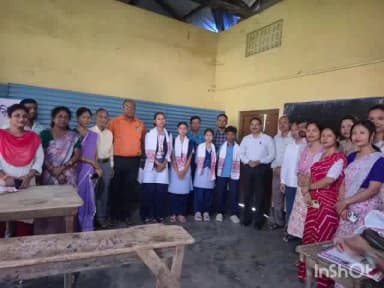 মৰিগাঁও: কেনয়িং আৰু কায়াকিং প্ৰতিযোগিতাত জিলিকি উঠা বঘৰা উচ্চ মাধ্যমিক বিদ্যালয়ৰ দুই ছাত্ৰীক জিলা আয়ুক্ত আয়ুক্ত সম্বৰ্ধনা