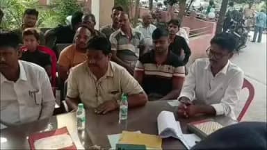 पूर्णिया पूर्व: पूर्णियाँ : मरंगा थाना मे मोहर्रम पर्व को लेकर शांति समिति की बैठक हुई आयोजित,प्रशासन समेत जनप्रतिनिधि रहे मौजूद !