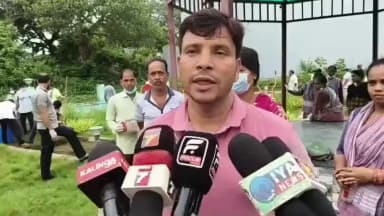 ଛତ୍ରପୁର: ଛତ୍ରପୁର ଠାରେ ସଫେଇ କାର୍ଯ୍ୟକ୍ରମ, ଯୋଗଦେଇ ପ୍ରତିକ୍ରିୟା ରଖିଲେ ଛତ୍ରପୁର ବିଧାୟକ କୃଷ୍ଣ ଚନ୍ଦ୍ର ନାୟକ
